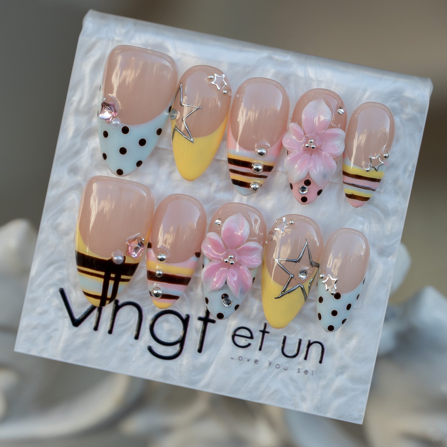 Pastel Club